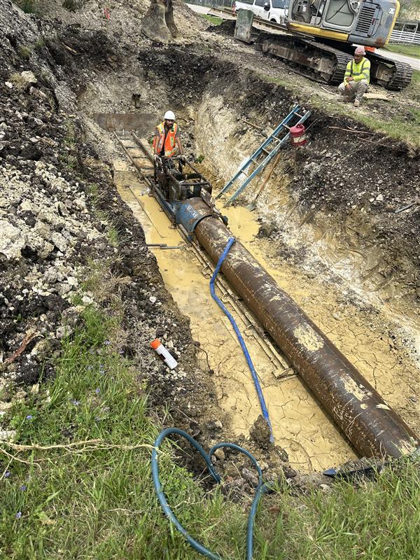 TWDB Project laying pipe